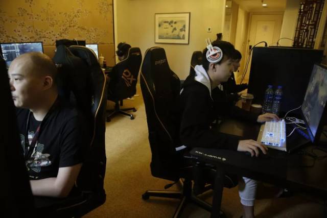 队报：奥委会正在和LOL、街霸等游戏的开发商讨论入奥一事