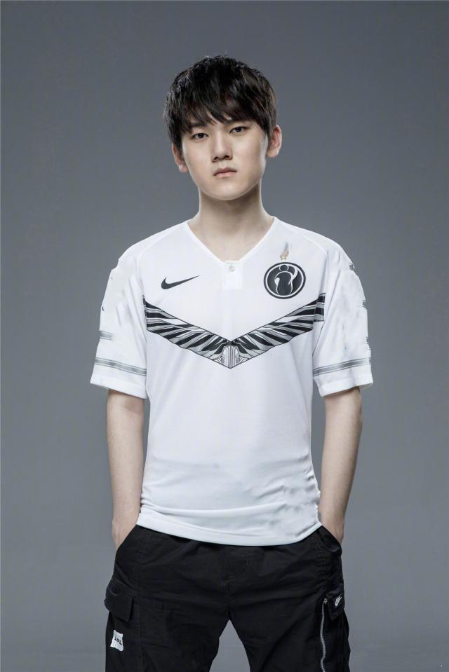 Faker：不是我创造了韩国电竞的氛围，相反我是良好氛围的受益者